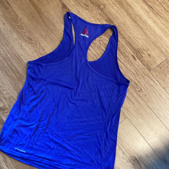 Reebok Medium Tank Top - Picture 3 of 4